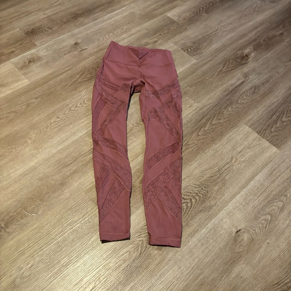 Lululemon Wunder Under High Rise Tight - Picture 5 of 6